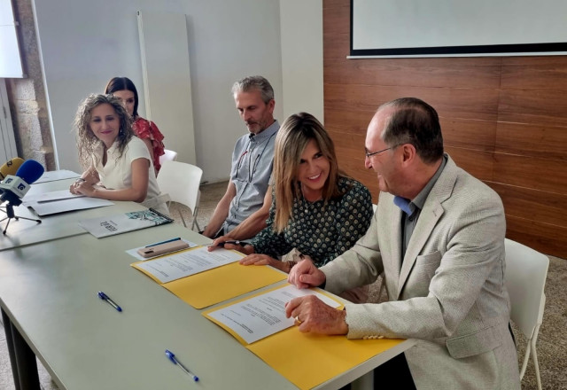 Gadis renueva con Equiocio Ferrol su patrocinio para el certamen hípico y de ocio familiar de Covas del 3 al 6 de agosto