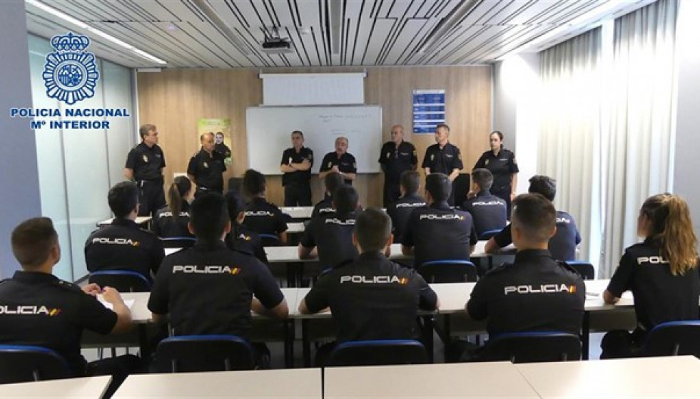 Clasepolicianacional