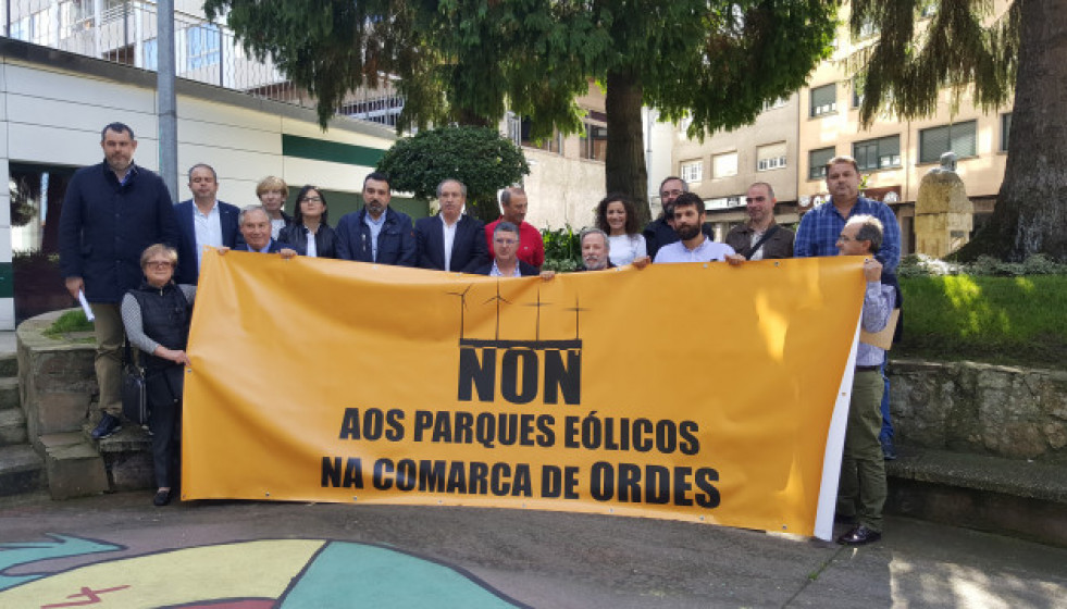 FotoalcaldesdeOrdescontraosparqueseolicos