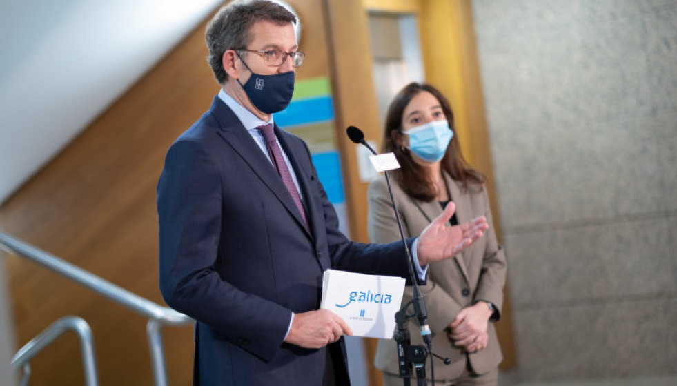 FeijoconlaalcaldesadeACoruaInsReypresentandoesteluneselpactoparaampliarelCHUAC