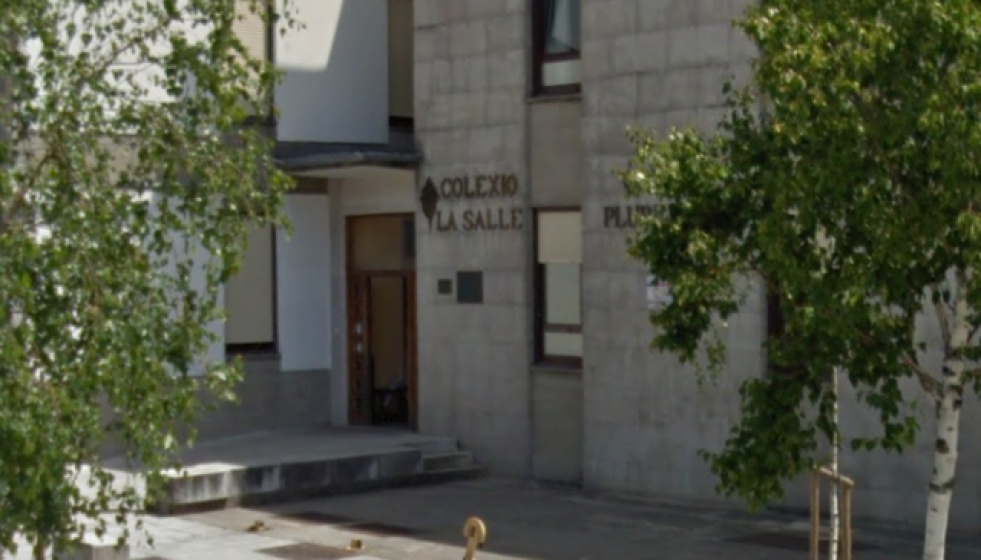ColegioLaSalleenSantiagodeCompostelaenunaimagendeGoogleStreetView