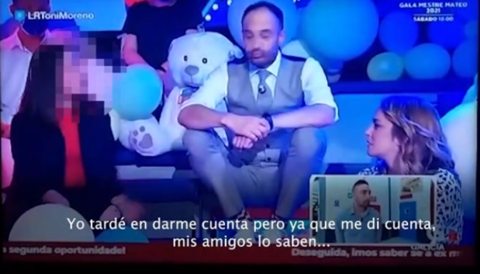 ImagencensuradadelLandRoberdelaTVGcuandolainvitadaindicaquesuexlacontrolaba