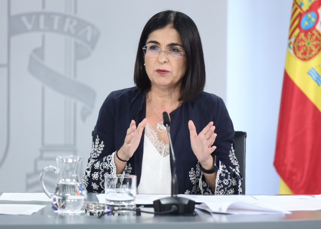 A ministra de Sanidade, Carolina Darias, nunha rolda de prensa, posterior ao Consello de Ministros, no Complexo da Moncloa, ao 5 de xullo de 2022, en Madrid (España).