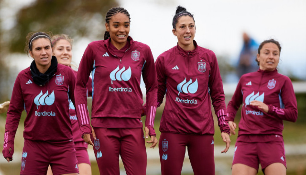 EntrenamientodelaSeleccinEspaoladeFtbolenCambadosenunaimagendelaRFEF