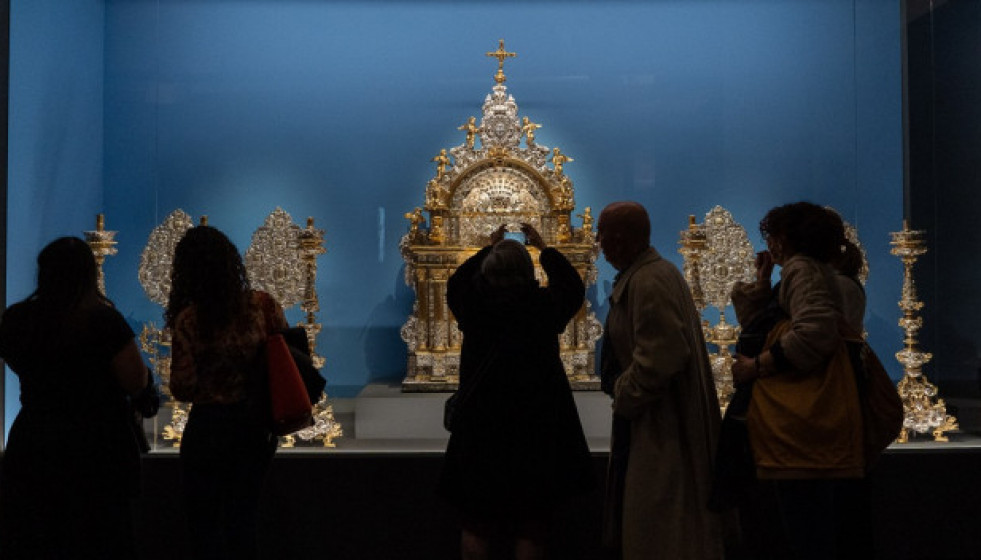 VisitantesdeTesourosreais.ObrasmestrasdoTerraSanctaMuseum