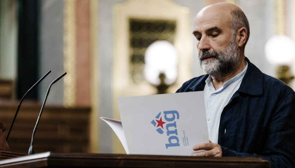 El diputado de BNG Néstor Rego interviene durante un pleno en el Congreso de los Diputados, a 27 de mayo de 2025, en Madrid (España). El Pleno del Congreso debate hoy la proposición no de ley impul