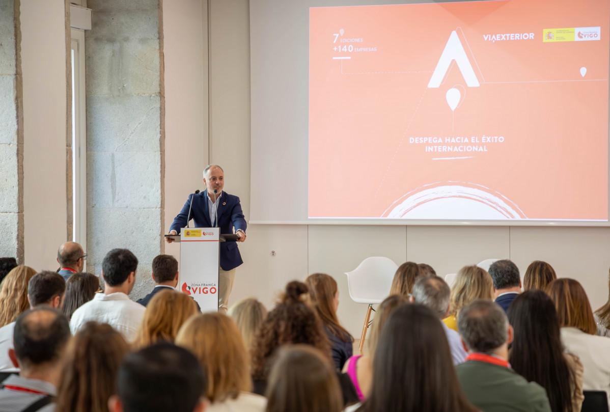 David Regades en el acto de clausura de ViaExterior.