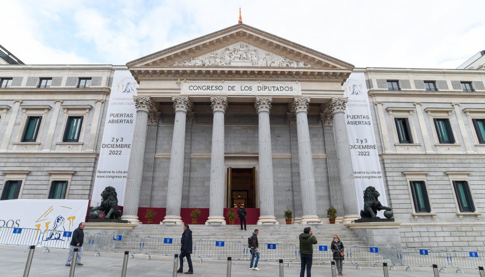 Archivo - Fachada del Congreso de los Diputados en la 25 edición de las Jornadas de Puertas Abiertas, a 2 de diciembre de 2022, en Madrid (España). La Puerta de los Leones se abre hoy y mañana, 3 d