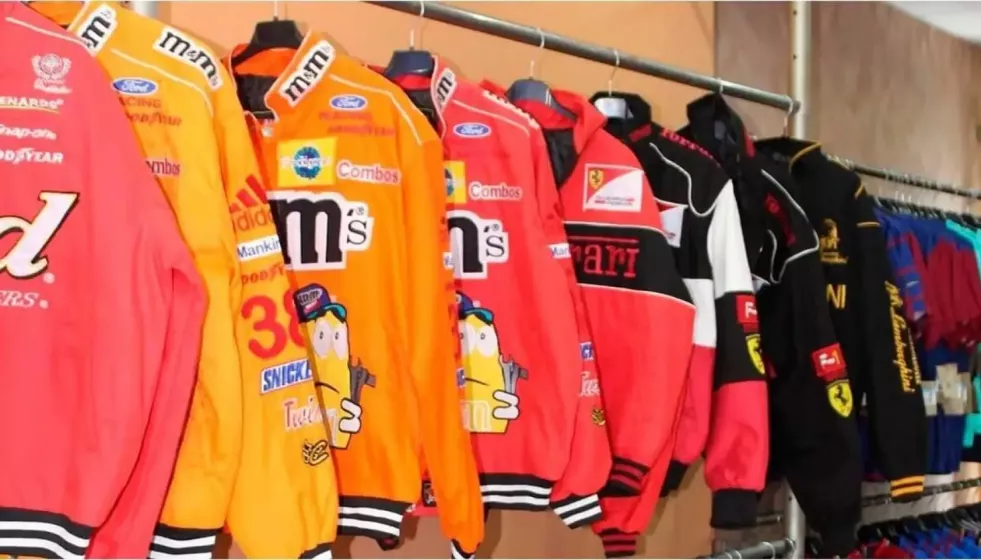 Ropa de Billy's