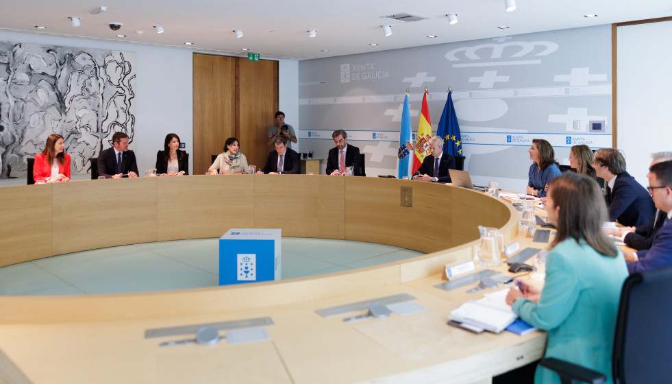 O titular do Executivo galego, Alfonso Rueda, preside a reunión do Consello da Xunta. Sala do Consello, 09/06/25.