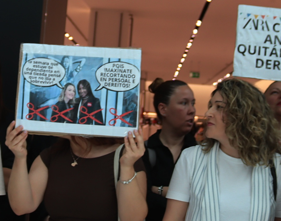 Cartel en la protesta en Zara