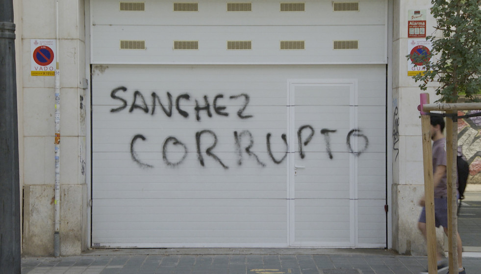 Piintada en la casa de Ábalos contra Sánchez