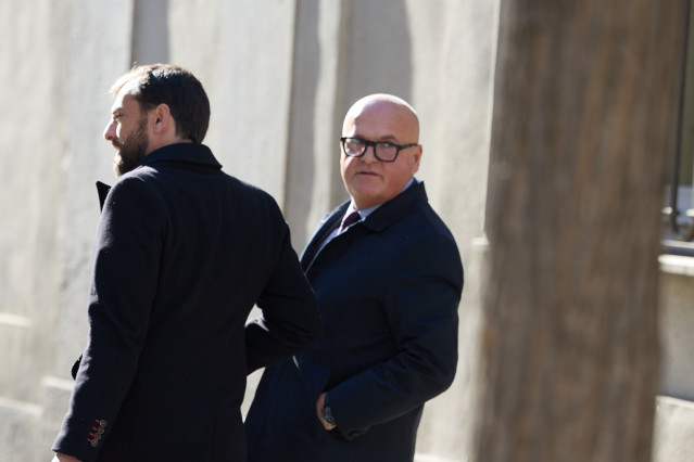 Archivo - El senador del PP José Manuel Baltar a su salida del Tribunal Supremo, a 13 de enero de 2025, en Madrid (España). El Tribunal Supremo (TS) juzga al senador del PP José Manuel Baltar por un presunto delito contra la seguridad vial, por conducir s