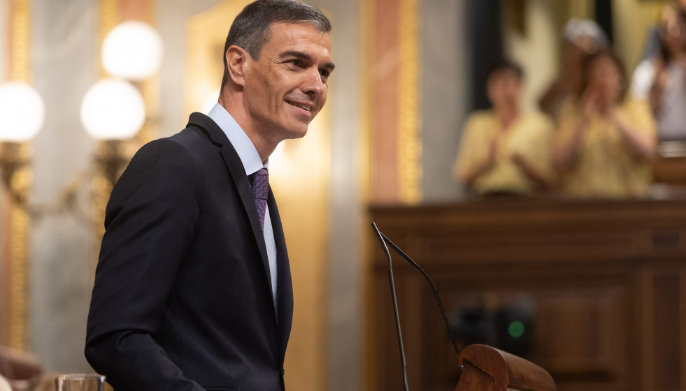 El presidente del Gobierno, Pedro Sánchez, interviene durante un pleno extraordinario, en el Congreso de los Diputados, a 9 de julio de 2025, en Madrid (España). Sánchez comparece en un pleno extra