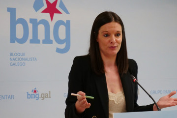 Archivo - La viceportavoz parlamentaria del BNG Olalla Rodil en una rueda de prensa en la Cámara gallega.