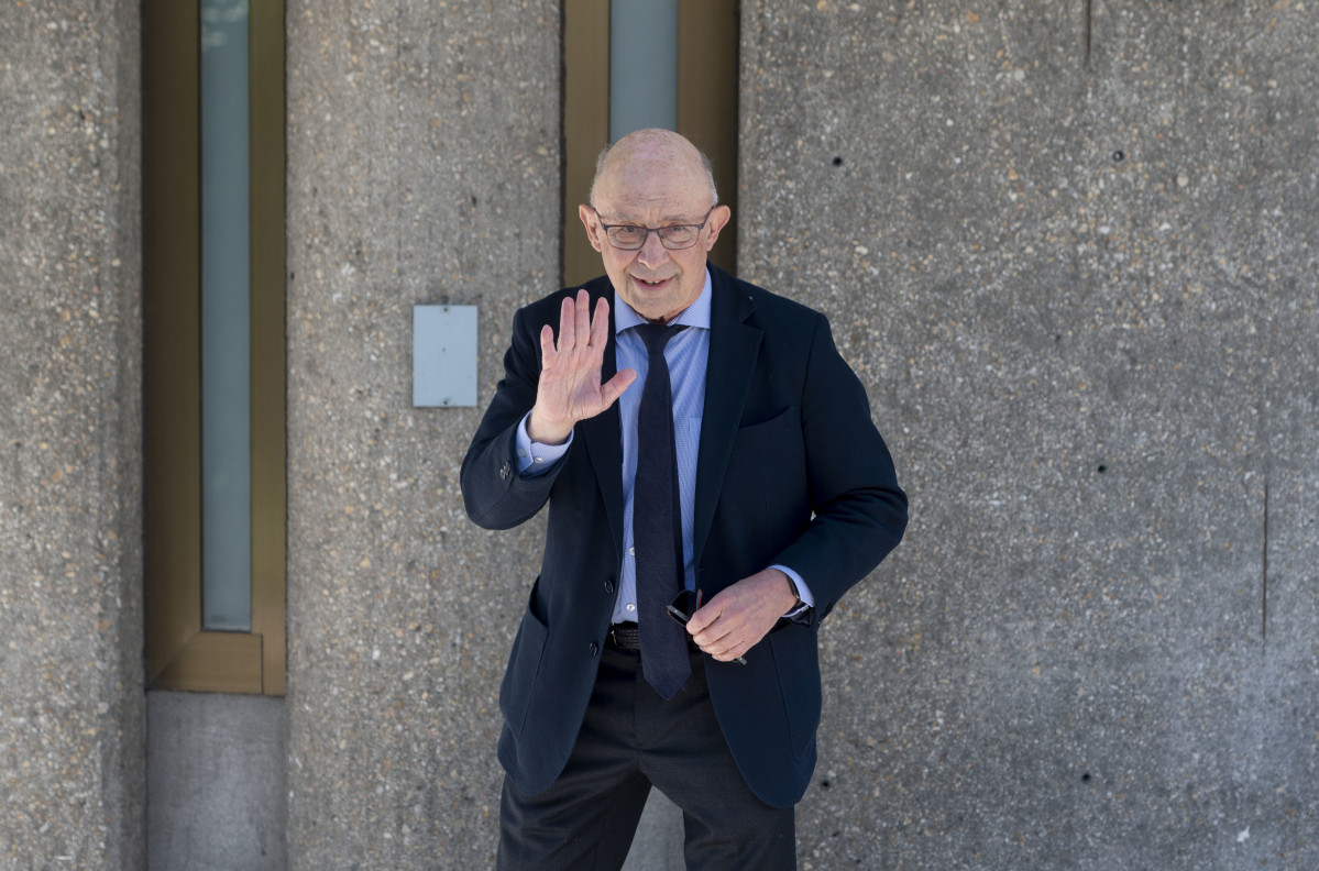 Archivo - El exministro de Hacienda Cristóbal Montoro