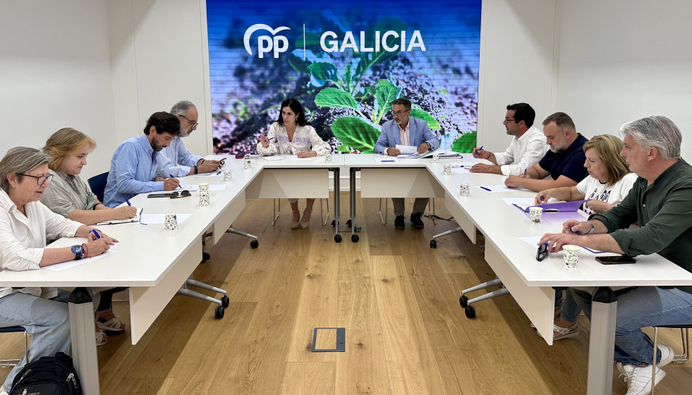 El PPdeG reúne a sus representantes para abordar la reforma de la PAC, en agosto de 2025.