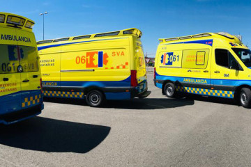 Archivo - Ambulancias del 061