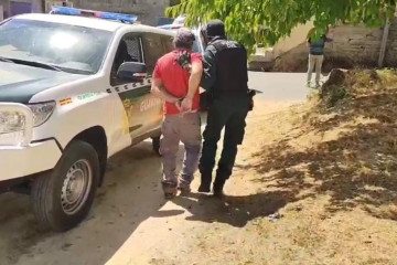 Momento de la detención por parte de la Guardia Civil
