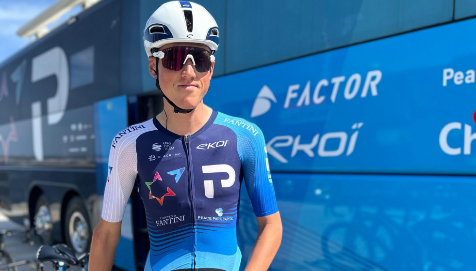 Israel Premier Tech retira el nombre del país del maillot en La Vuelta 2025.