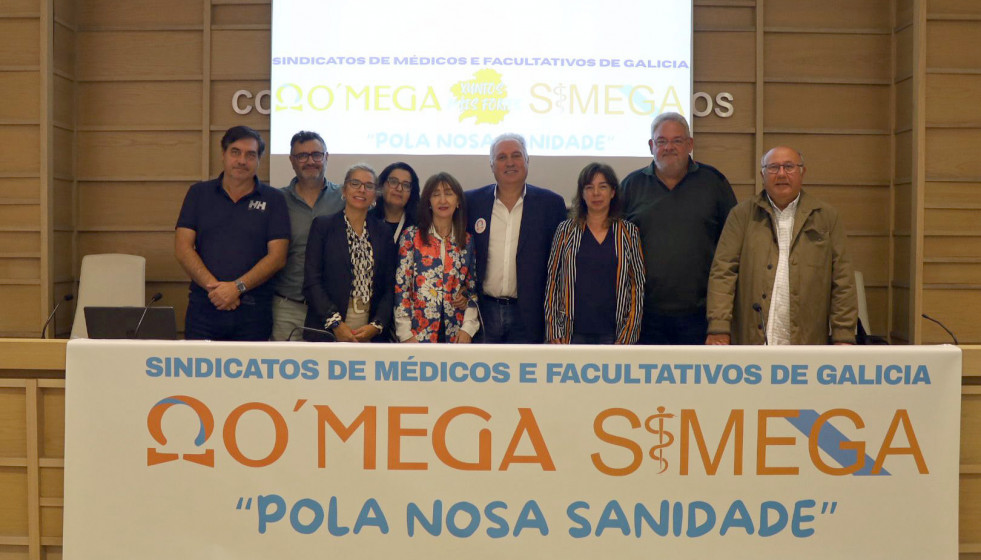 Representantes de O'MEGA y SIMEGA asistente a la Rueda de Prensa ofrecida hoy