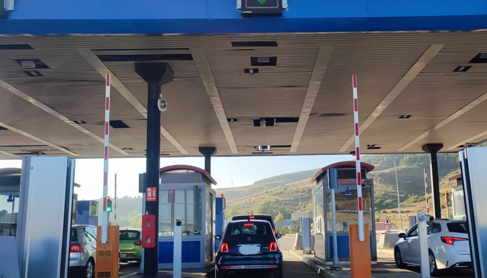 Archivo - Peaje del Huerna, Autopista AP-66, argayo.