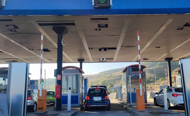 Archivo - Peaje del Huerna, Autopista AP-66, argayo.