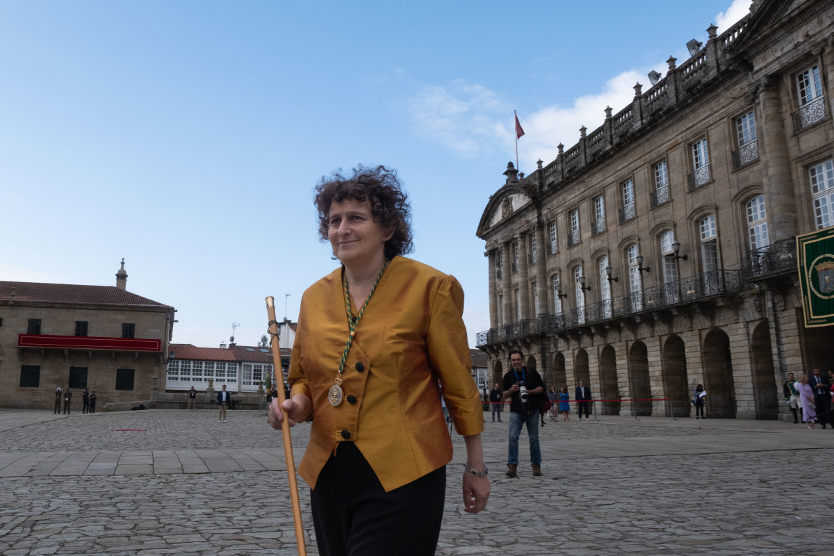 Archivo - La alcaldesa de Santiago, Goretti Sanmartín, a su llegada a la tradicional ofrenda al Apóstol, a 25 de julio de 2023, en Santiago de Compostela, A Coruña