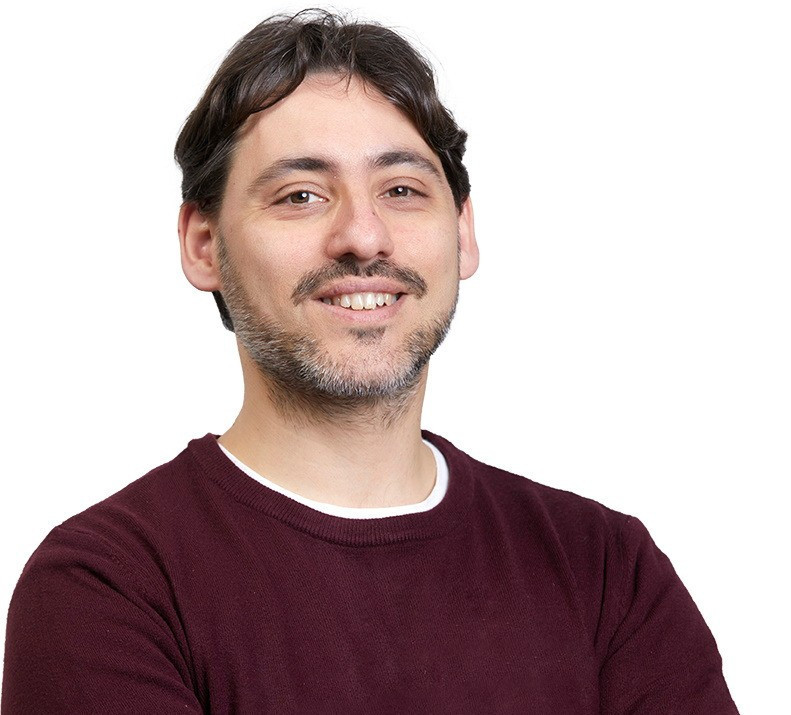 DOMu00c9NICO TINELLI IN RED GPESS