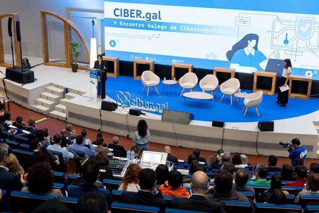 Imagen de Lorenzana durante su intervención.