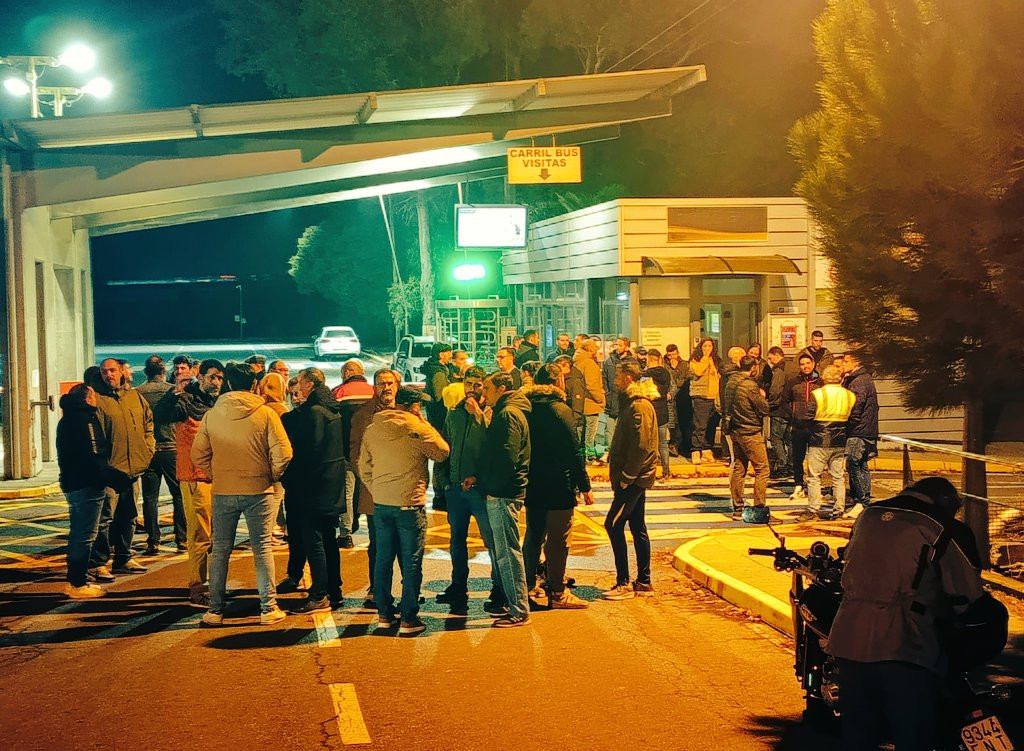 Piquetes en la primera jornada de huelga en ENCE Pontevedra