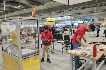 Tres estudiantes de Formación Profesional de la Comunitat Valenciana compiten con el equipo español en el concurso Euroskills 2025 que se celebra en Dinamarca