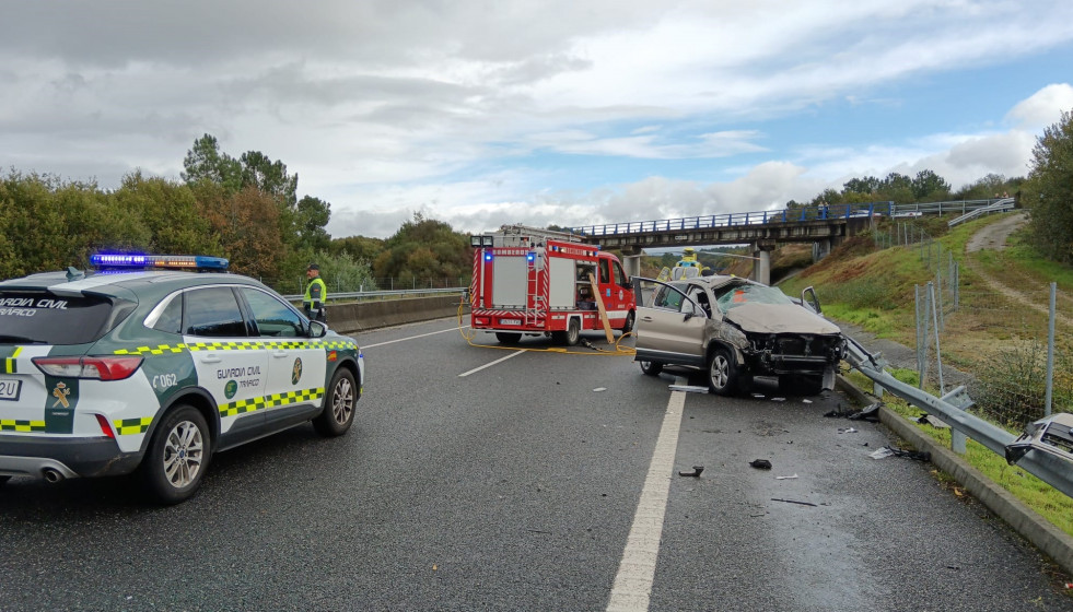 Salida de vía en A Merca (Ourense), a 16 de noviembre de 2025.