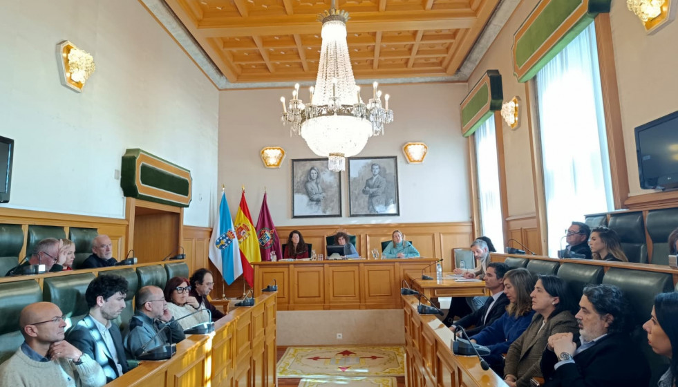 Pleno extraordinario del Ayuntamiento de Santiago