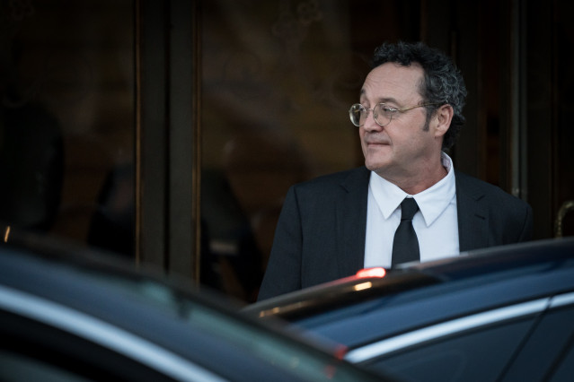 El fiscal general del Estado, Álvaro García Ortiz, a su salida del Tribunal Supremo, a 12 de noviembre de 2025, en Madrid (España). García Ortiz está acusado de un presunto delito de revelación de secretos contra Alberto González Amador, pareja de la pres
