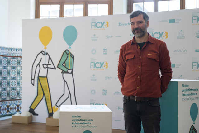 El director Ángel Santos, en el Festival de Gijón