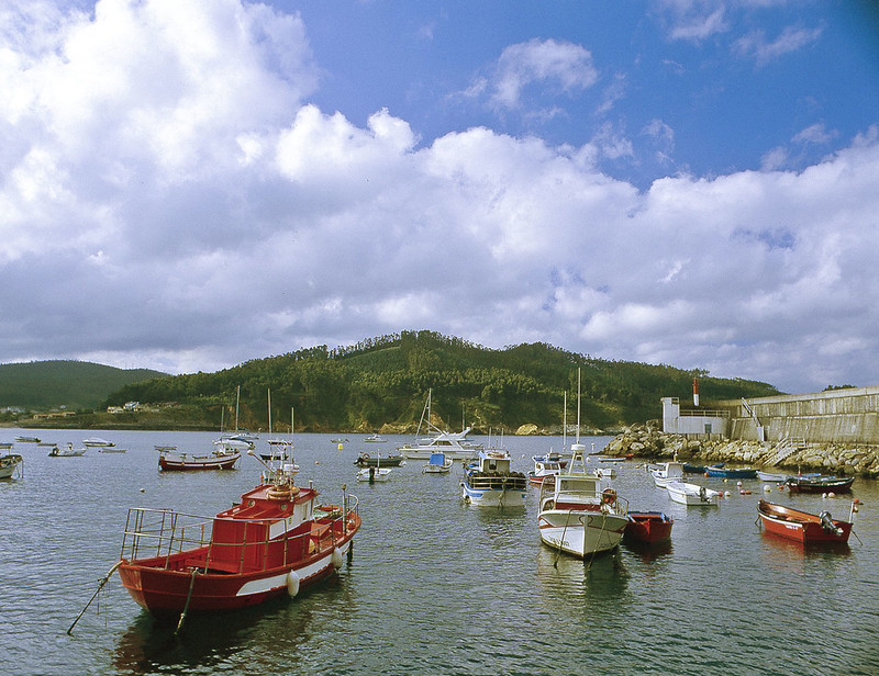 Porto de Espasante en una foto de Felipe Cuenca en Flickr