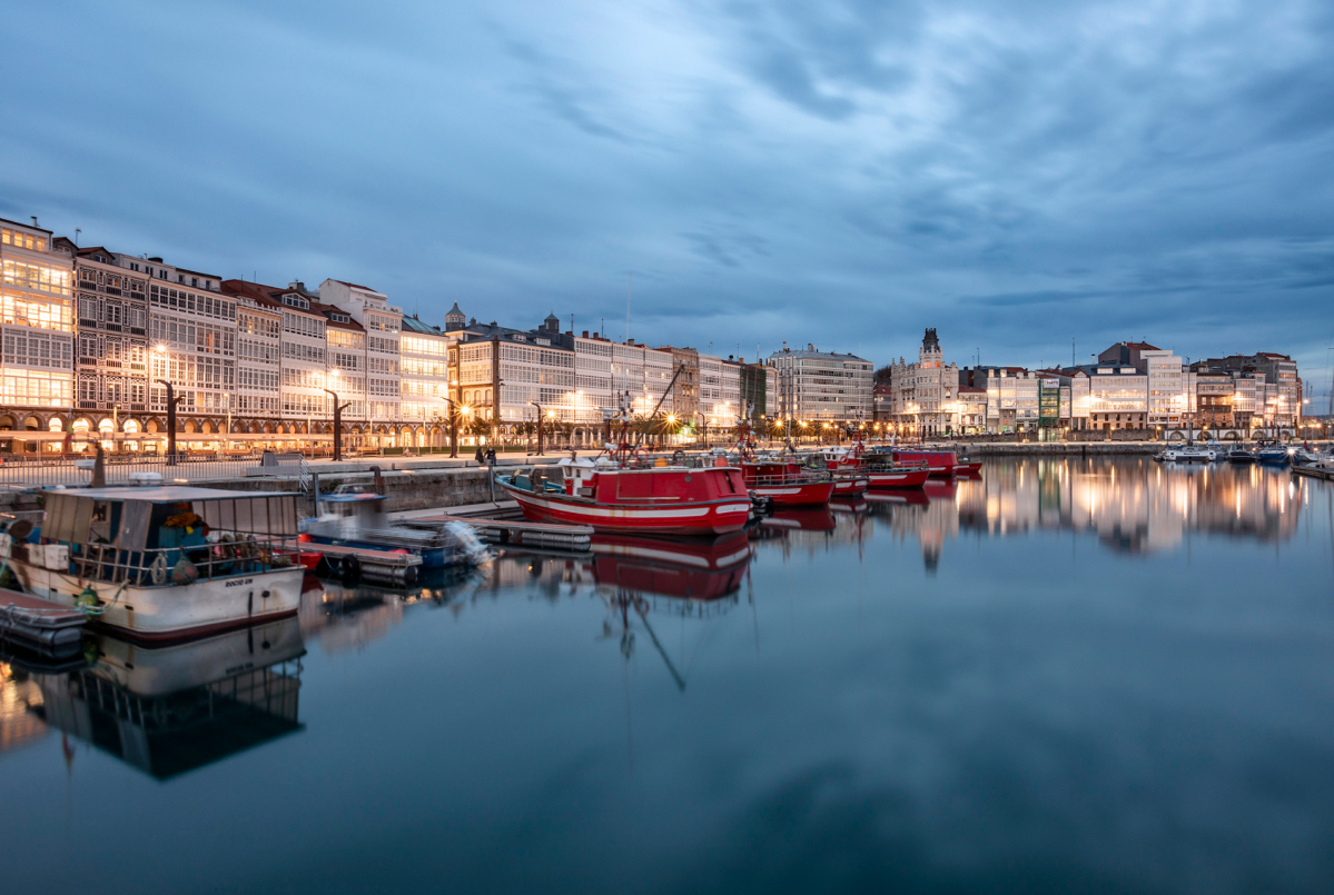 Viviendas en la Avenida da Marina, en A Coruu00f1a