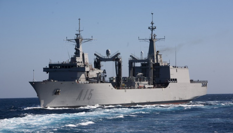 El Cantabria en una foto de la Armada