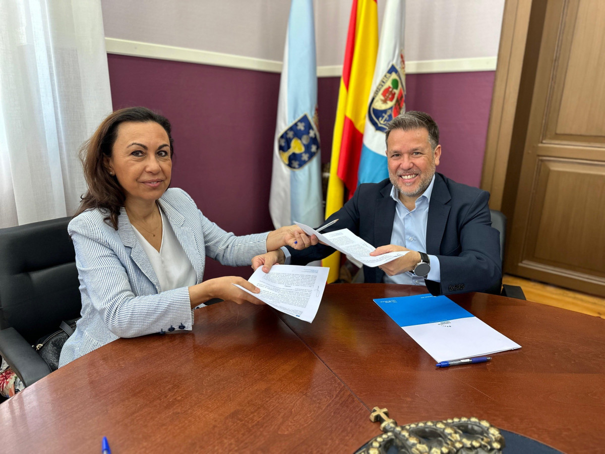 20240612 FotoConsorcioMarinConvenioPracticasCentroDia1