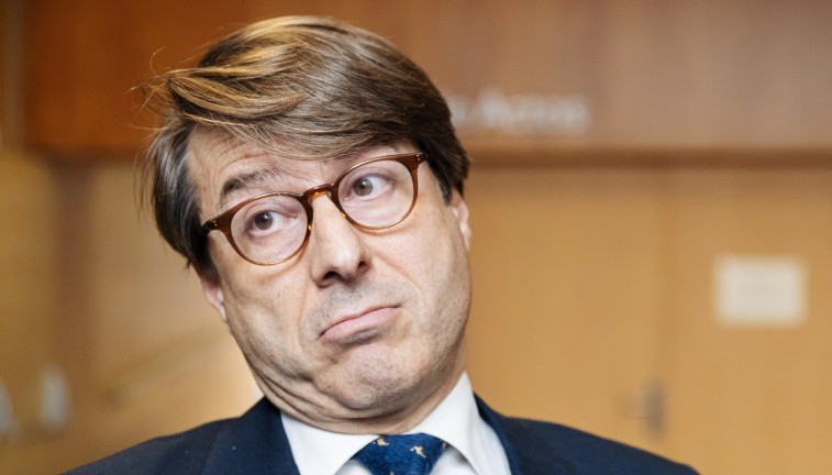 Archivo - El conselleiro de Facenda, Miguel Corgos, ofrece declaraciones a los medios durante la reunión del Consejo de Política Fiscal y Financiera (CPFF), en la sede del Ministerio, a 11 de diciem