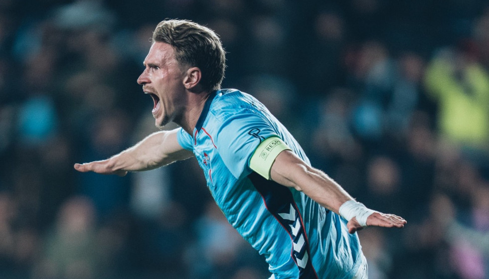 Starfelt celebra el segundo gol del Celta al Lille en Balaídos