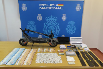 Cocaína y dinero intervenido tras desarticular la red criminal