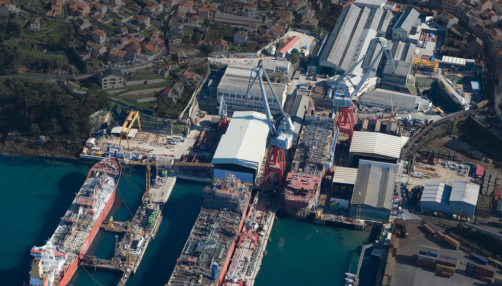 Archivo - Vista aérea de Astilleros San Enrique, la antigua Factorías Vulcano, en Vigo.