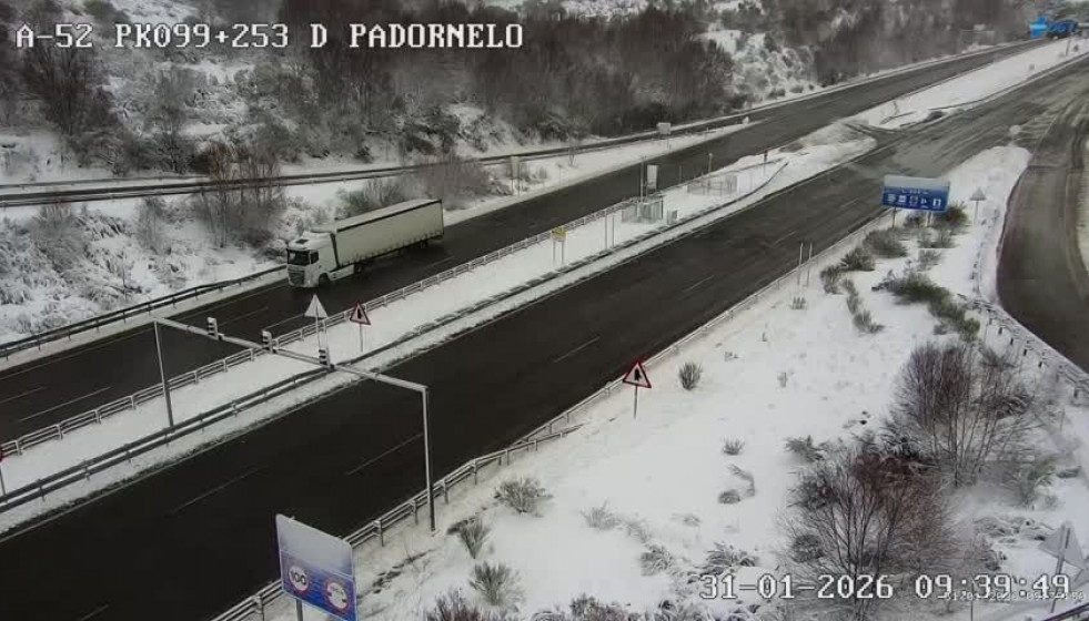 Nieve en la A-52, a 31 de enero de 2026.