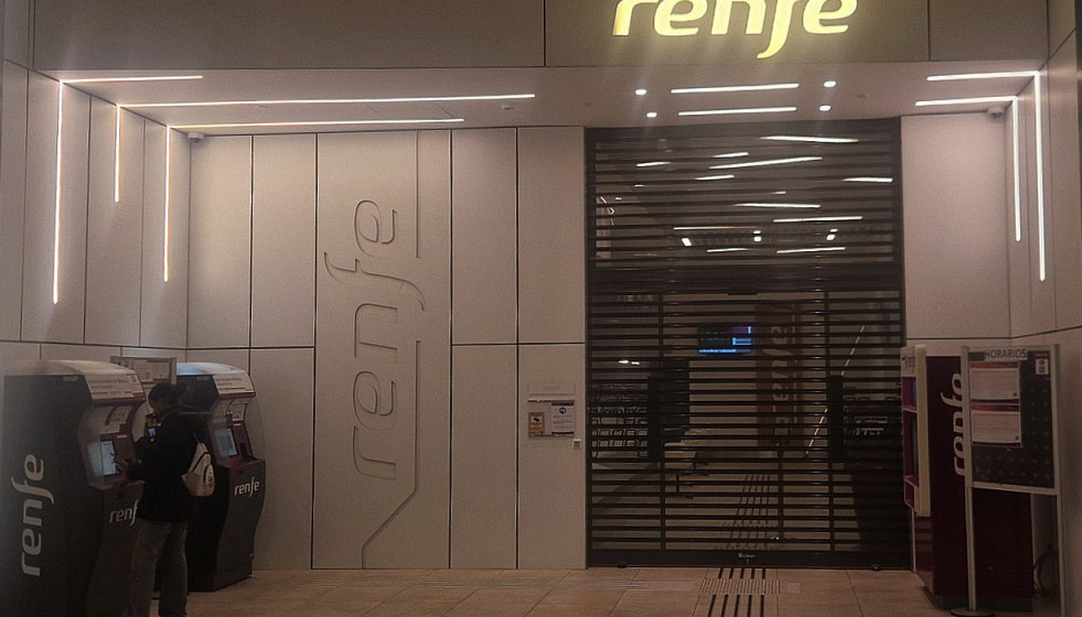 Traquillas cerradas en la estación de Renfe en Vigo Urzáiz en una foto de CGT este miércoles