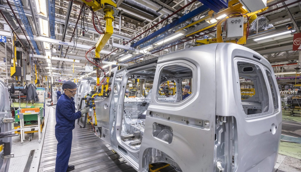 Archivo - La fábrica de Stellantis en Vigo.