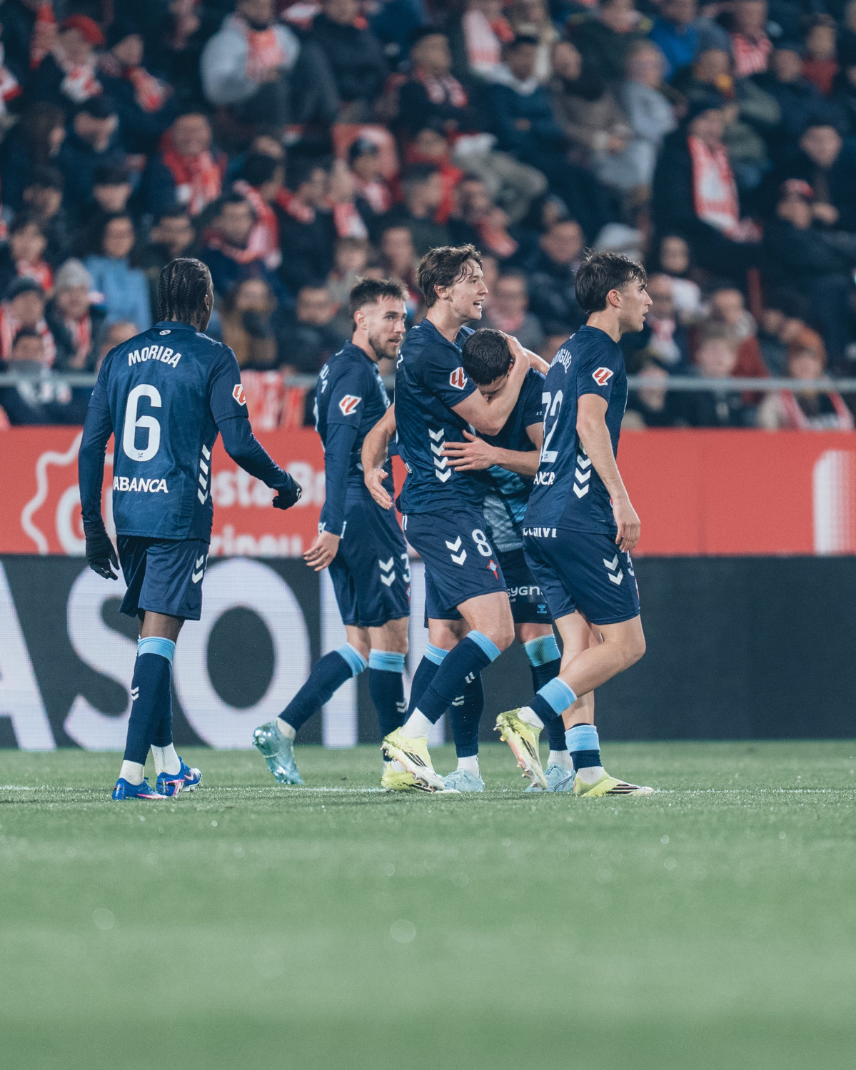 El Celta celebra la victoria en Girona