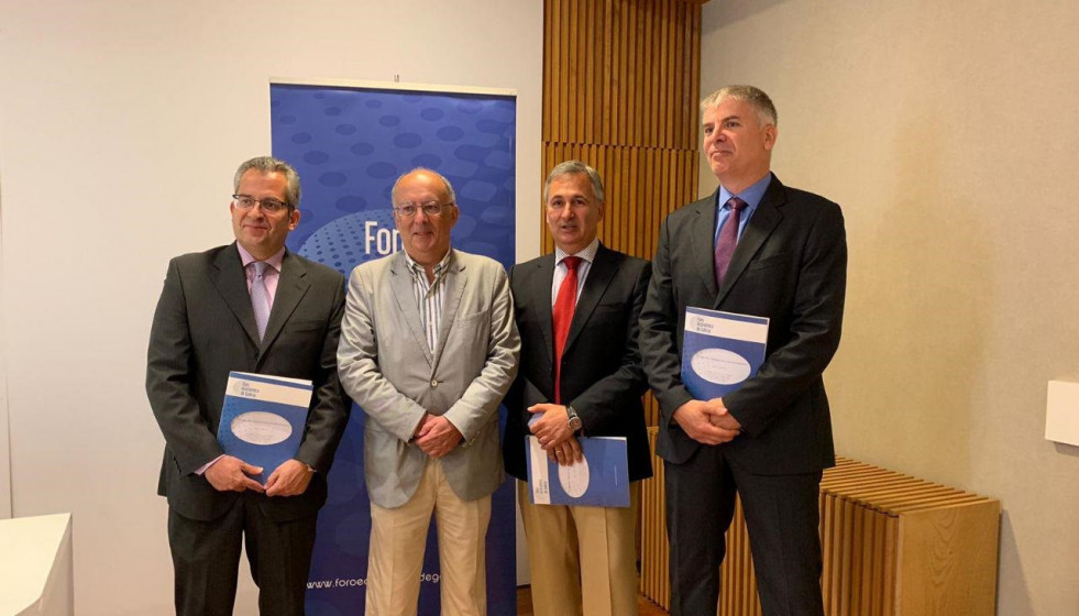 Archivo - Patricio Sánchez, Fernando González Laxe, José Francisco Armesto y Santiago Lago