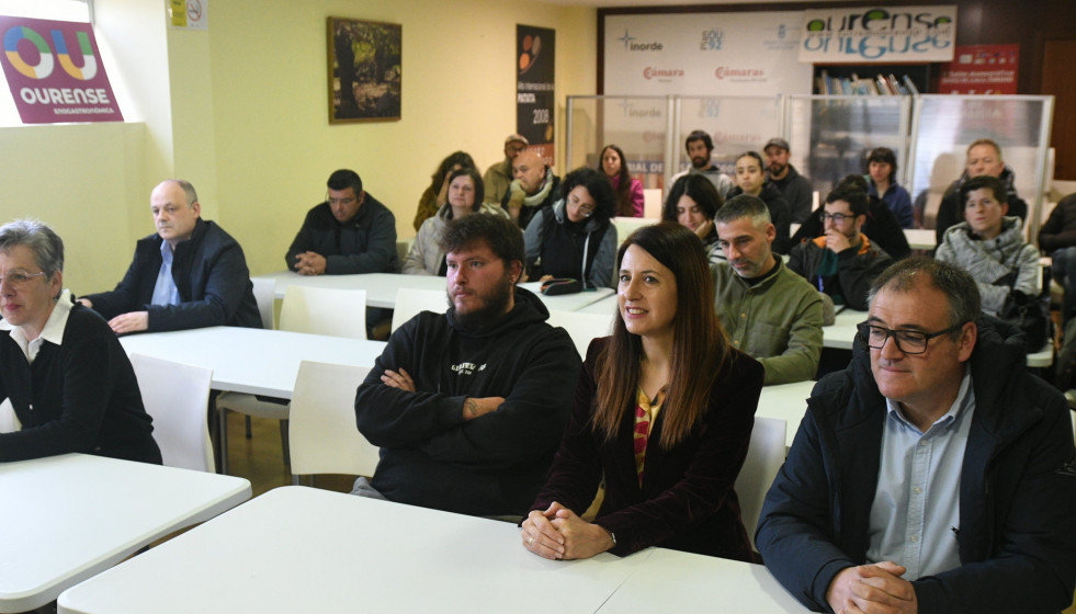 La conselleira de Medio Rural, María José Gómez, interviene en el inicio del programa de la Escuela de Pastores en Xinzo de Limia (Ourense)